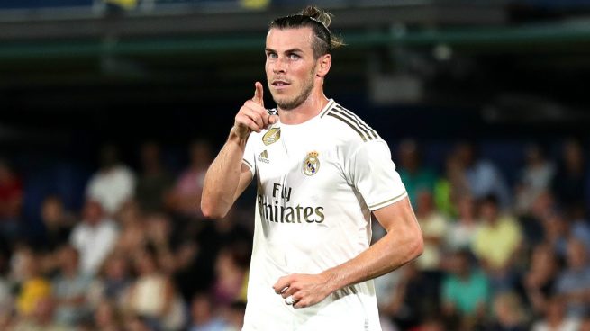 Bale habla español, algunos se vuelven idiotas en televisión"